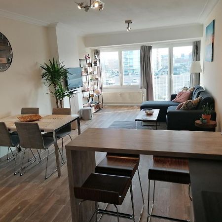 Appartement Oostende Vlak Aan Zee Luaran gambar