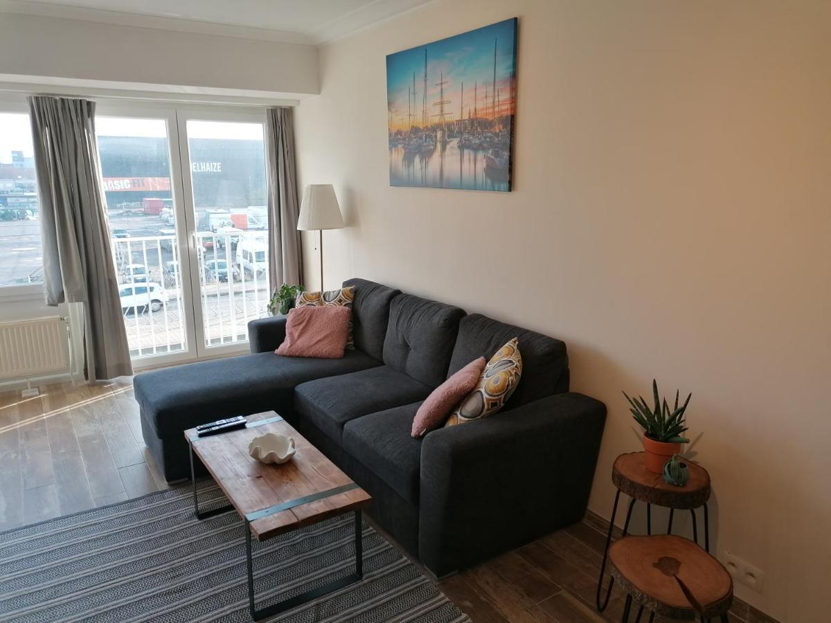 Appartement Oostende Vlak Aan Zee Luaran gambar