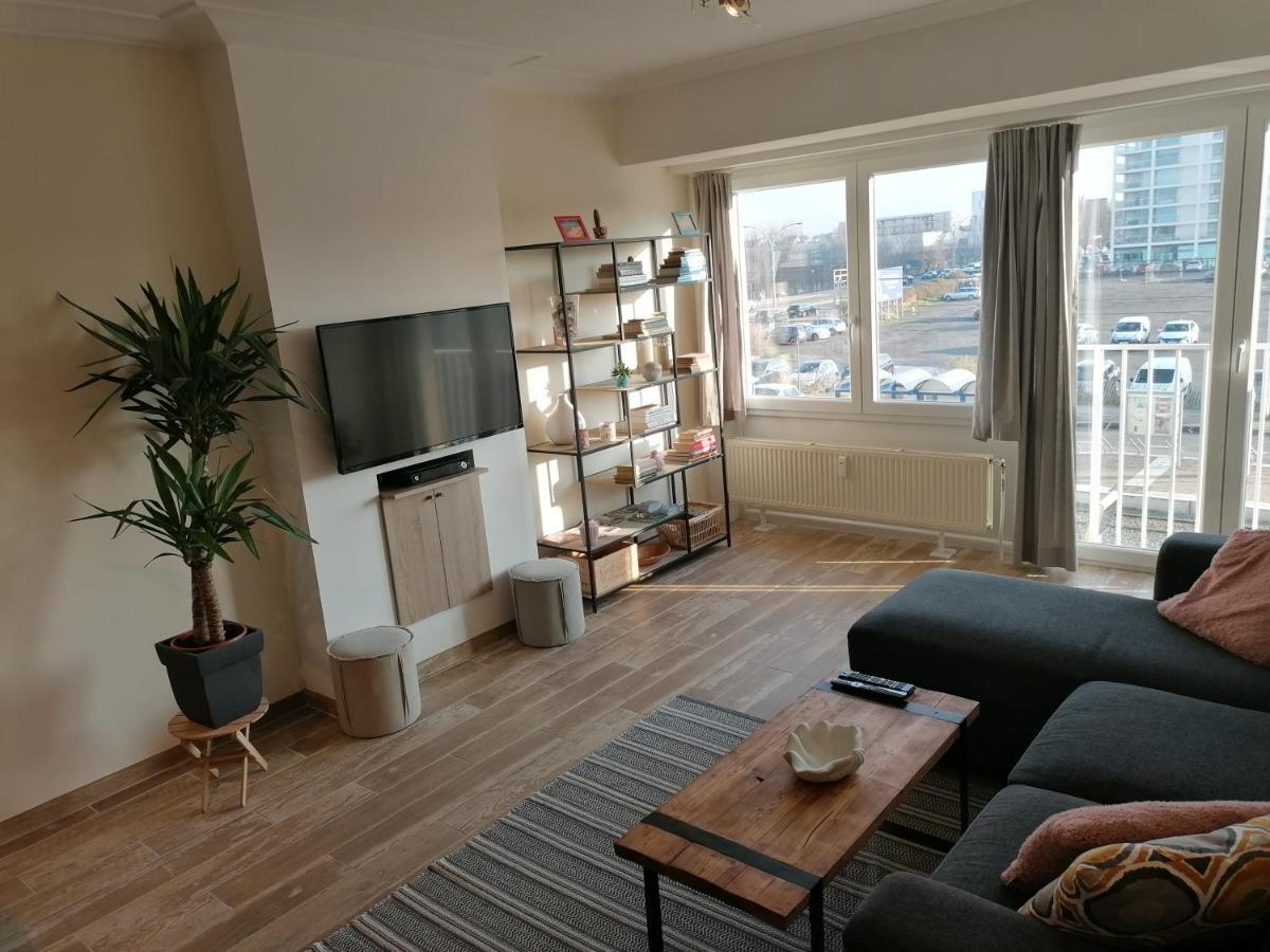 Appartement Oostende Vlak Aan Zee Luaran gambar